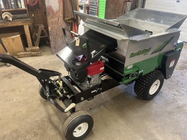 Where to find TOP DRESSER,WALK BEHIND 100SP E T in Canton